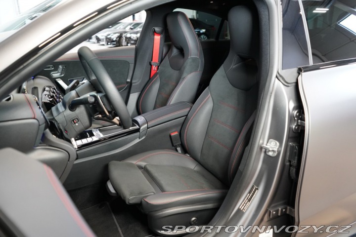 Mercedes-Benz CLA 35*AMG*4M*DISTRONIC*LED*C 2026