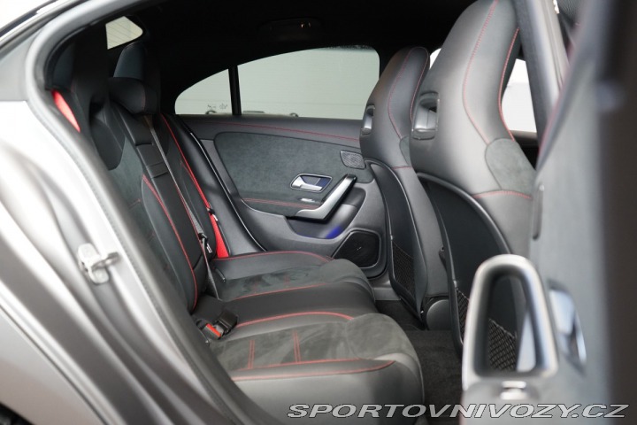 Mercedes-Benz CLA 35*AMG*4M*DISTRONIC*LED*C 2026