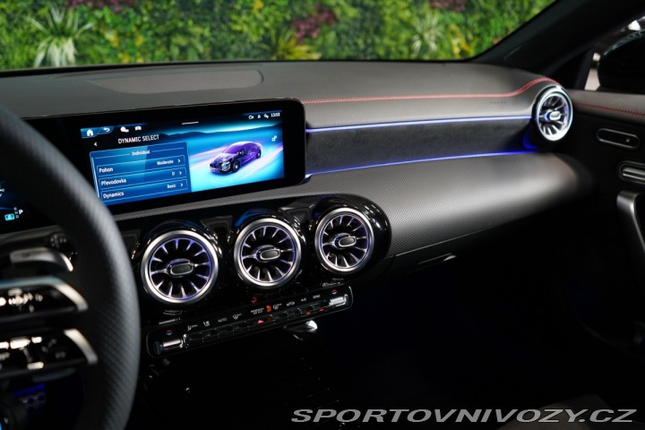 Mercedes-Benz CLA 35*AMG*4M*DISTRONIC*LED*C 2026