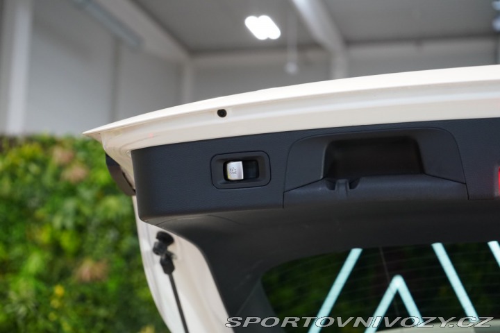 Mercedes-Benz Ostatní modely GLC 43*AMG*TAŽNÉ*NEZ.TOP*PANO 2020