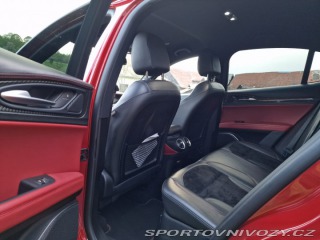 Alfa Romeo Stelvio Quadrifoglio 2019