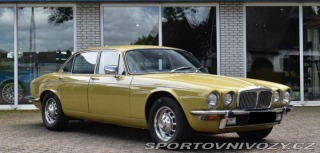 Ostatní značky Ostatní modely Daimler Double Six 5.3 V12 1975