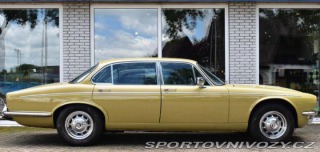 Ostatní značky Ostatní modely Daimler Double Six 5.3 V12 1975