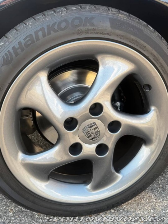 Porsche 911 964 Carrera 2 1990