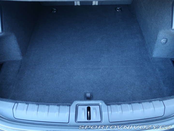 Porsche Taycan 84 kWh Plus 2022