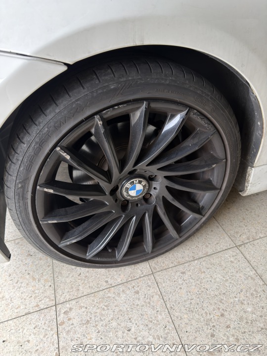 BMW 3 320 (LCI) E90 Mpacket 2010