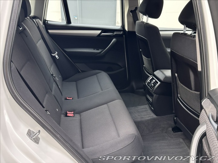 BMW X3 2,0 28i 245PS  Advantage 2017