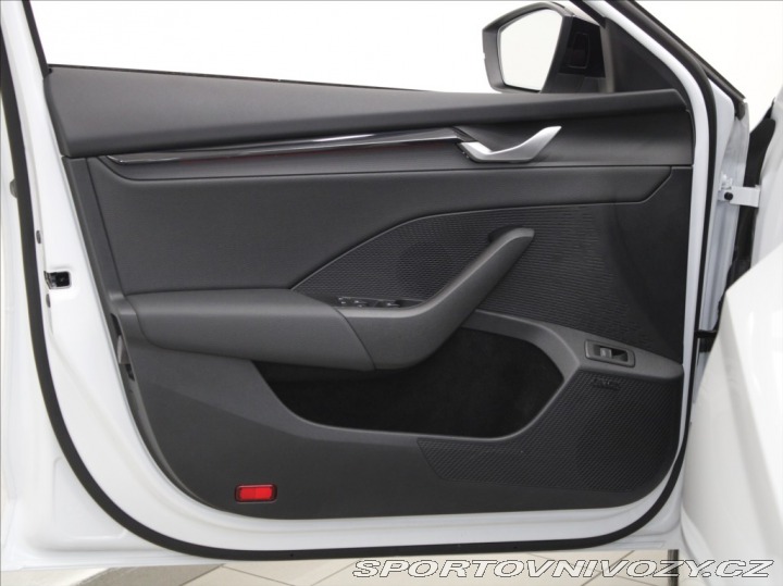 Škoda Octavia RS 2,0 TSi 195kW RS HeadUP D 2025