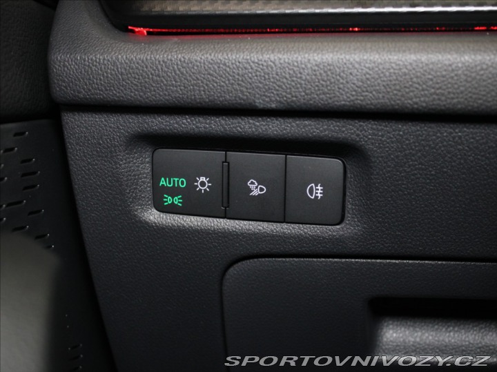 Škoda Octavia RS 2,0 TSi 195kW RS HeadUP D 2025