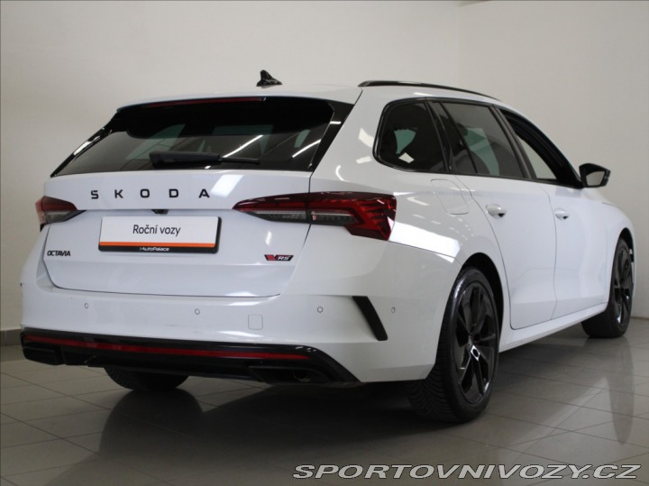 Škoda Octavia RS 2,0 TSi 195kW RS HeadUP D 2025