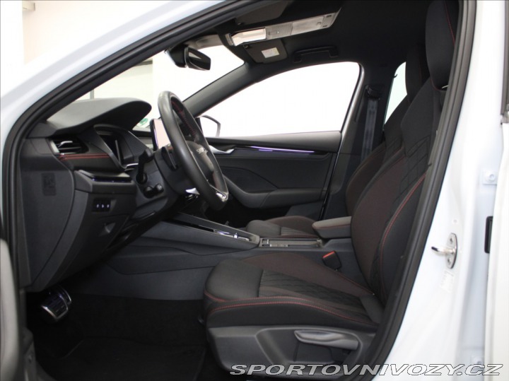 Škoda Octavia RS 2,0 TSi 195kW RS HeadUP D 2025