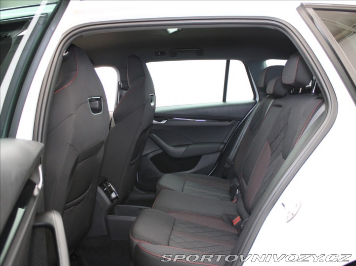 Škoda Octavia RS 2,0 TSi 195kW RS HeadUP D 2025