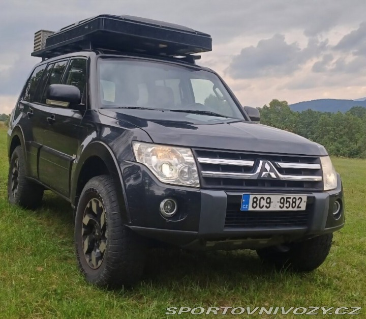 Mitsubishi Ostatní modely Pajero 3,2   IV. gen 1800