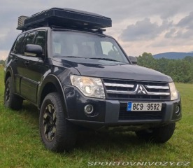 Mitsubishi Ostatní modely Pajero 3,2   IV. gen 1800