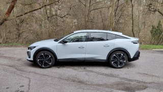 Peugeot  408 1,2   PureTech EAT8, 31 0