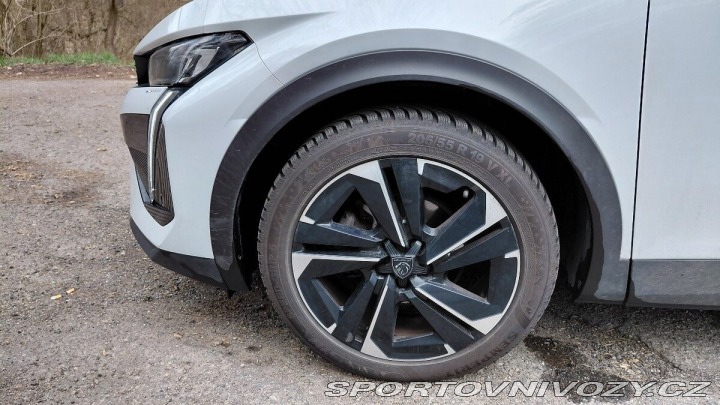 Peugeot Ostatní modely 408 1,2   PureTech EAT8, 31 0 1800