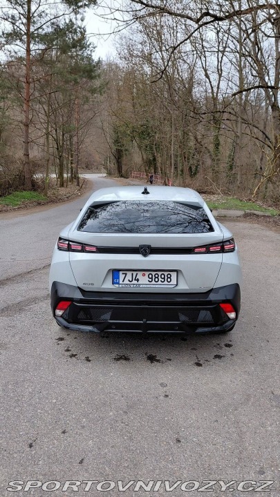 Peugeot Ostatní modely 408 1,2   PureTech EAT8, 31 0 1800