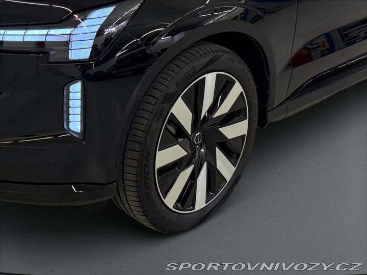 Volvo Ostatní modely EX90 Twin Mot Perf Ultra 0242 2025