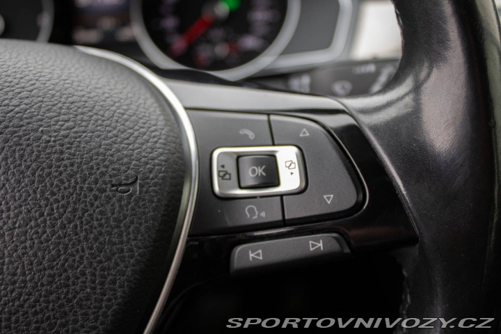 Volkswagen Ostatní modely Passat Variant Variant  2.0 Highline 4Mo 2015