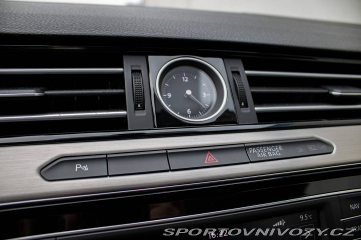 Volkswagen Ostatní modely Passat Variant Variant  2.0 Highline 4Mo 2015