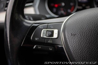 Volkswagen Ostatní modely Passat Variant Variant 2.0 Highline 4Mo 2015