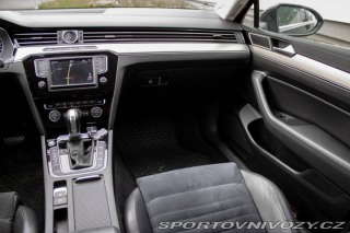 Volkswagen Ostatní modely Passat Variant Variant 2.0 Highline 4Mo 2015