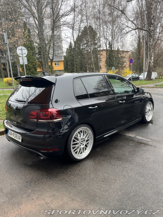 Volkswagen Golf Gti edice 35 2012