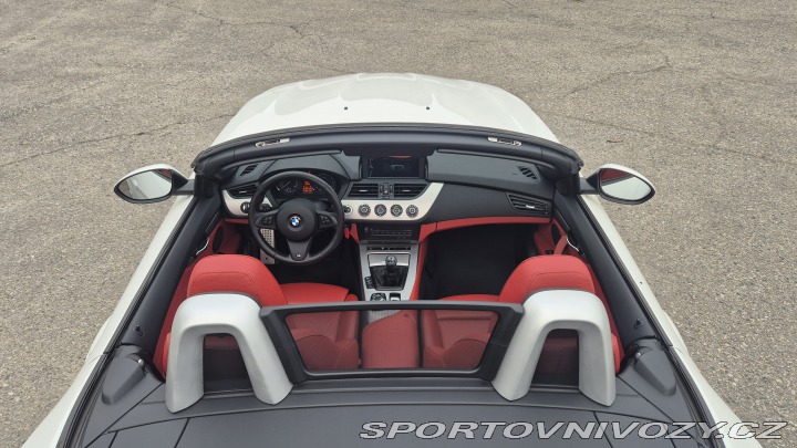 BMW Z4 E89 23i manuál M-Paket 2011