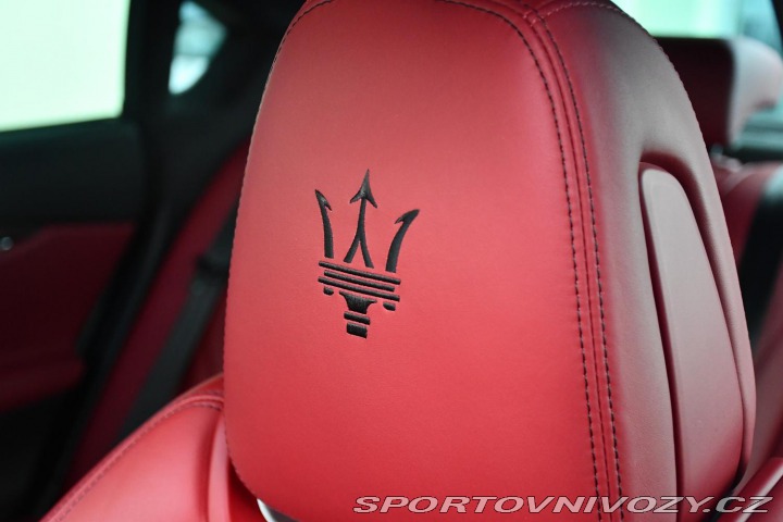 Maserati Quattroporte SQ4 GRANSPORT 3.0 V6 K360 2018