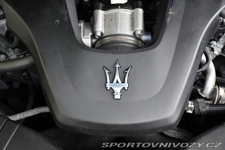 Maserati Quattroporte SQ4 GRANSPORT 3.0 V6 K360 2018