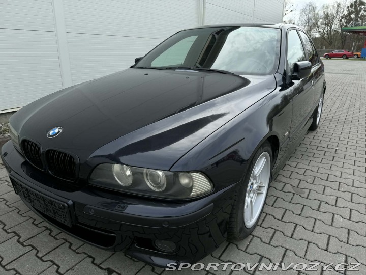BMW 5 BMW E39 525i 6 válec 2001