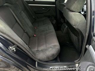 BMW 5 BMW E39 525i 6 válec 2001