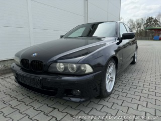 BMW 5 BMW E39 525i 6 válec 2001