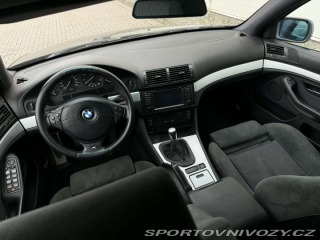 BMW 5 BMW E39 525i 6 válec 2001