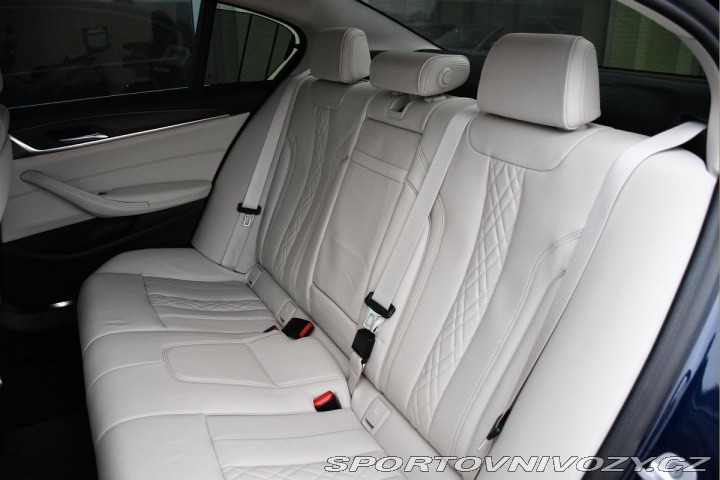 BMW 5 540i xD LUXURY HUD LASER 2022