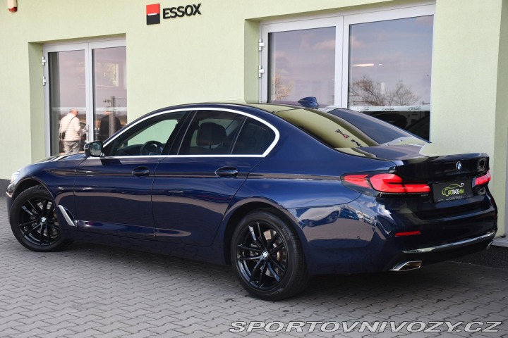 BMW 5 540i xD LUXURY HUD REZERV 2022