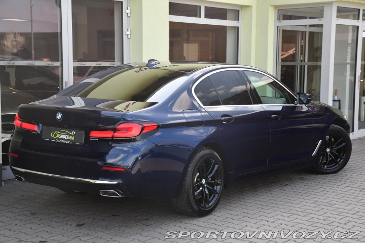 BMW 5 540i xD LUXURY HUD REZERV 2022