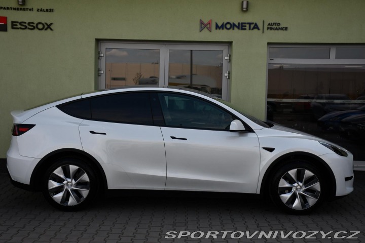 Tesla Model Y RWD STANDARD RANGE 1M 98% 2023