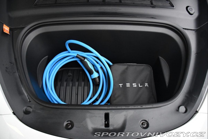 Tesla Model Y RWD STANDARD RANGE 1M 98% 2023