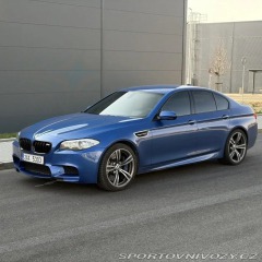 BMW M5  2012