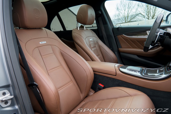 Mercedes-Benz E 63S AMG, TOP, DPH 2023