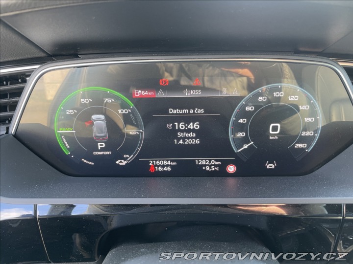 Audi Ostatní modely e-tron 0,0 55 Quattro 300kw Pano 2020