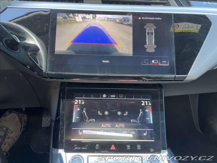 Audi Ostatní modely e-tron 0,0 55 300kw Quattro Pano 2020