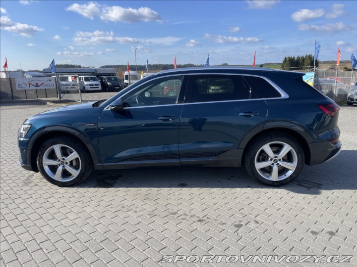 Audi Ostatní modely e-tron 0,0 55 300kw Quattro Pano 2020