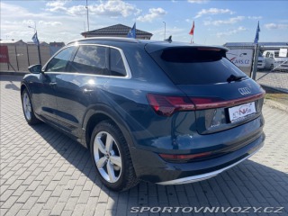 Audi Ostatní modely e-tron 0,0 55 Quattro 300kw Pano 2020