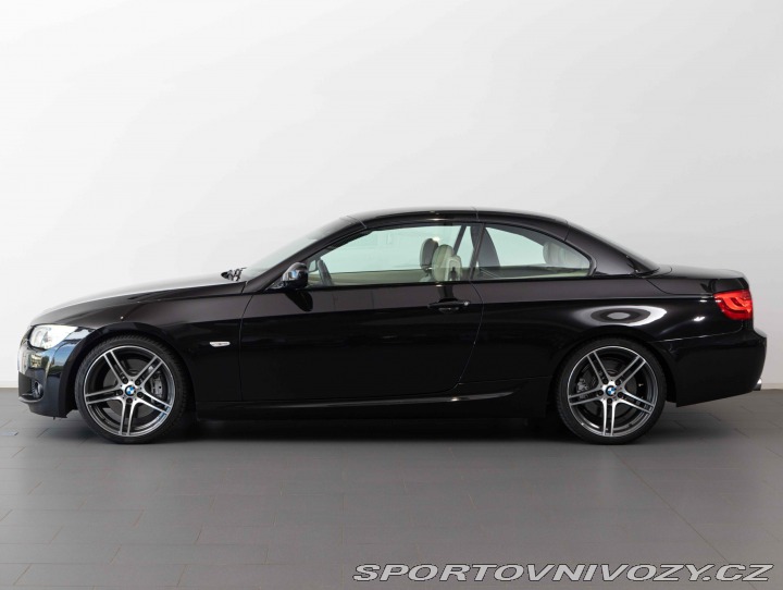 BMW 3 335i - manuál + zadokolka 2011