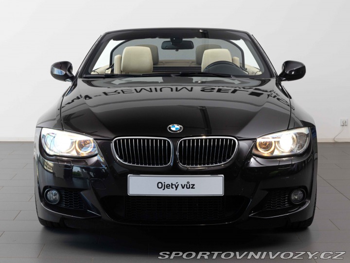 BMW 3 335i - manuál + zadokolka 2011