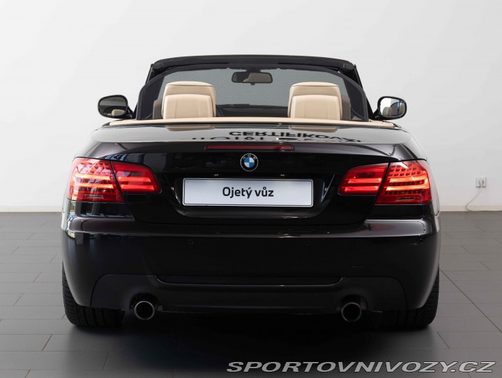 BMW 3 335i - manuál + zadokolka 2011