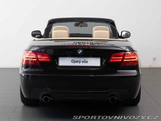 BMW 3 335i - manuál + zadokolka 2011