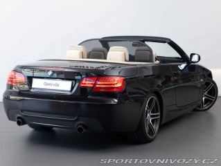 BMW 3 335i - manuál + zadokolka 2011